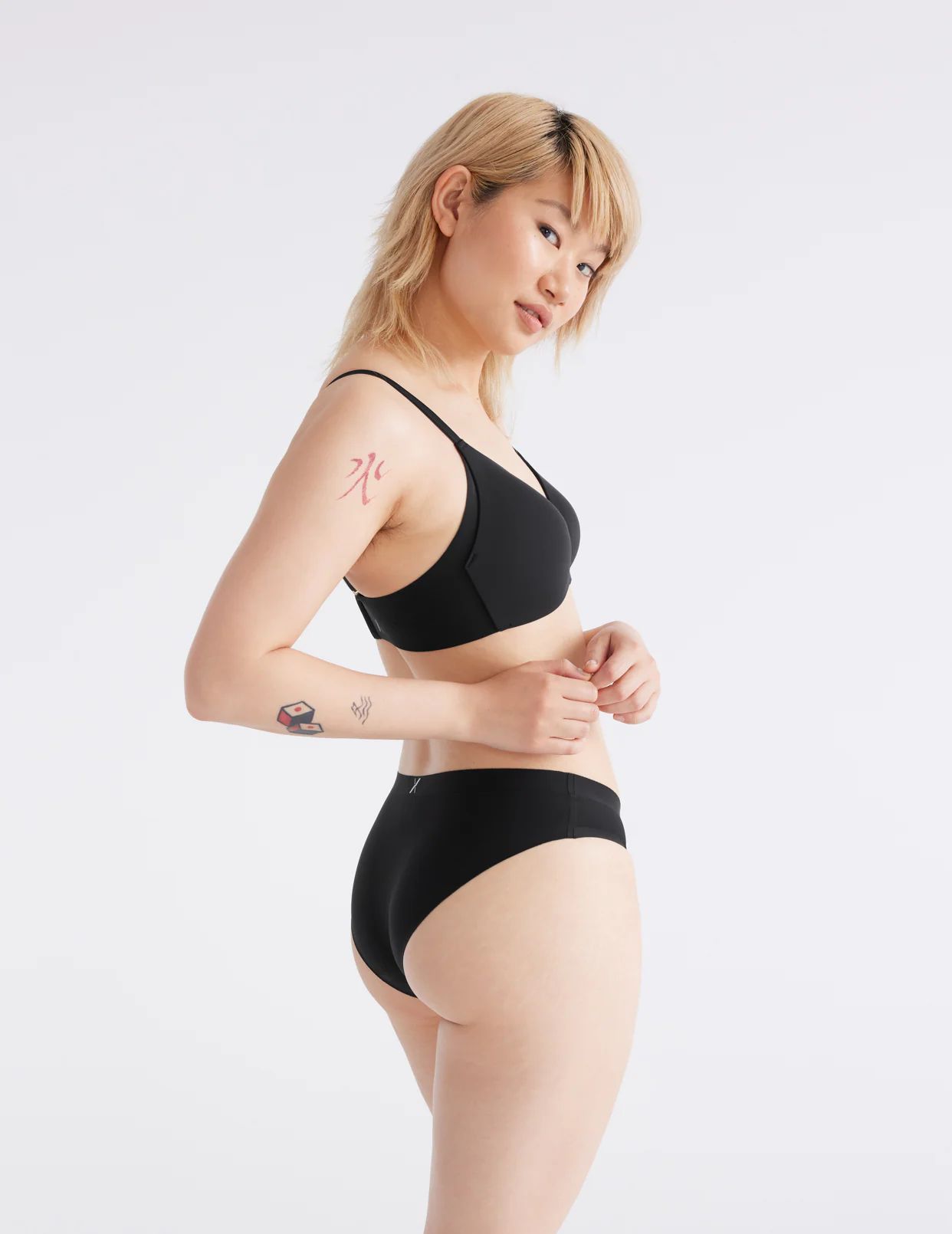 Black Knix Essential No-Show Bikini Bottoms | ORVUCA-871